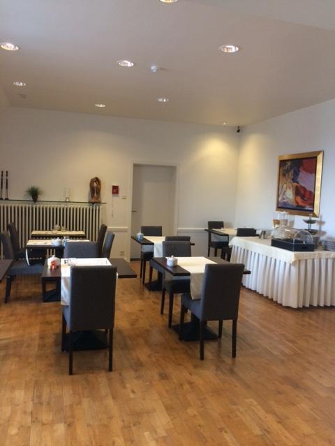 El Parador Tielt Bagian luar foto